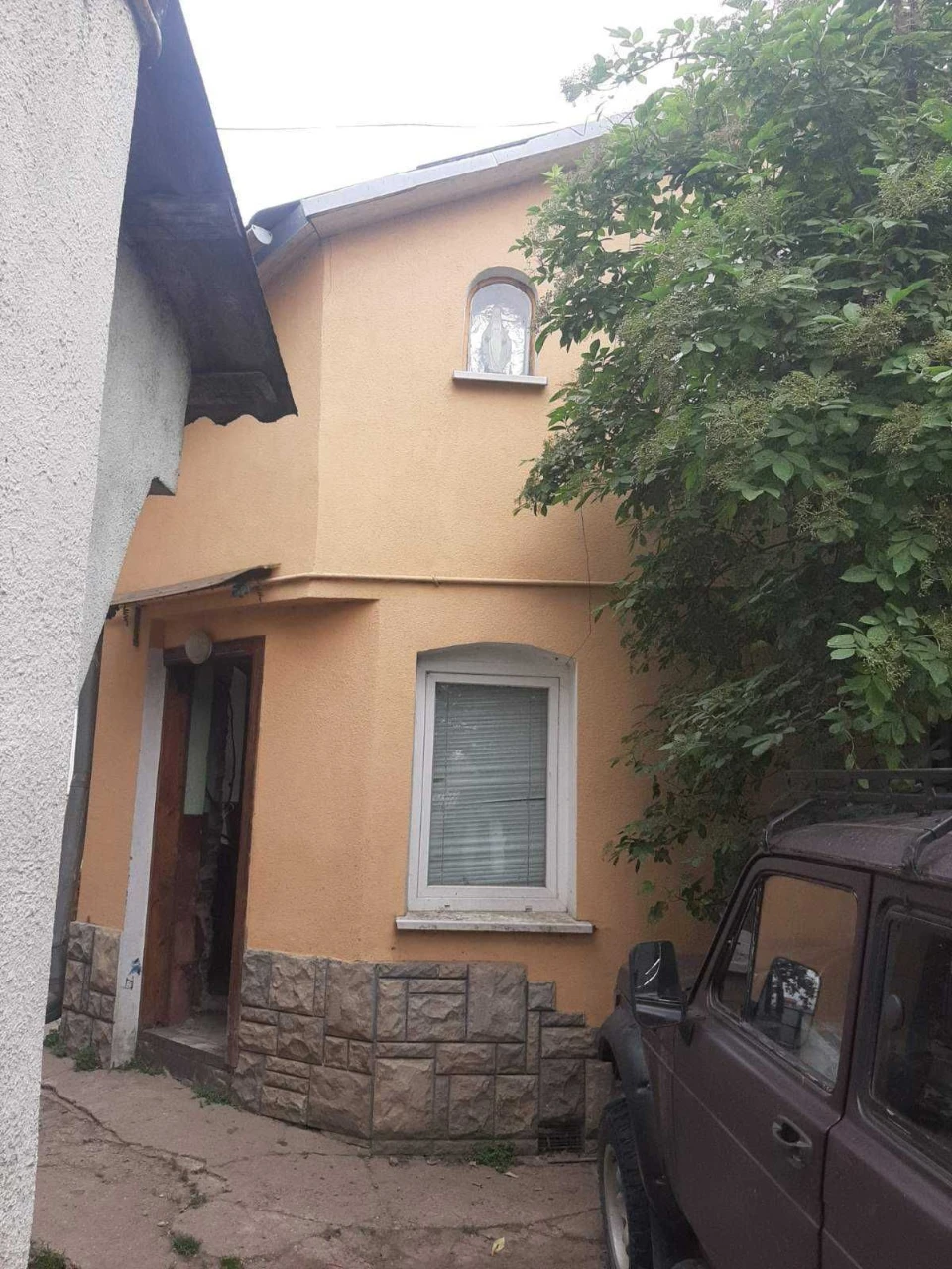 House for sale in Sambor