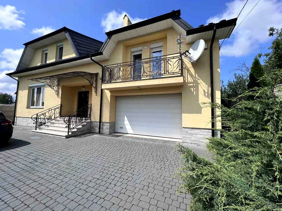 Будинок. Самбір, Чорновола
