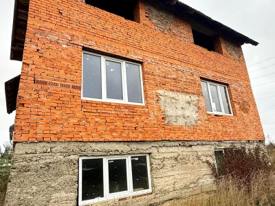 Продаж будинку 290 м² 16 сот.