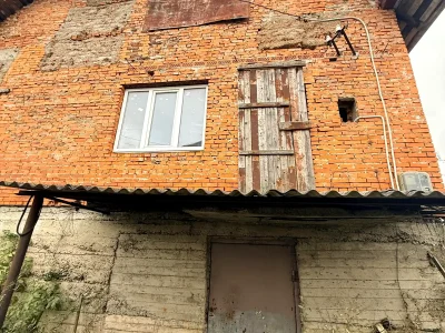 Продаж будинку 290 м² 16 сот.