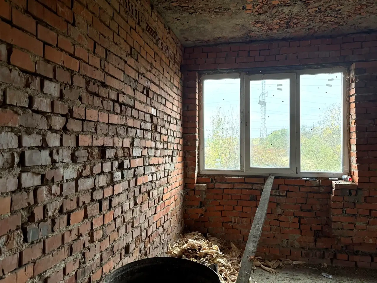 Продаж будинку 290 м² 16 сот.