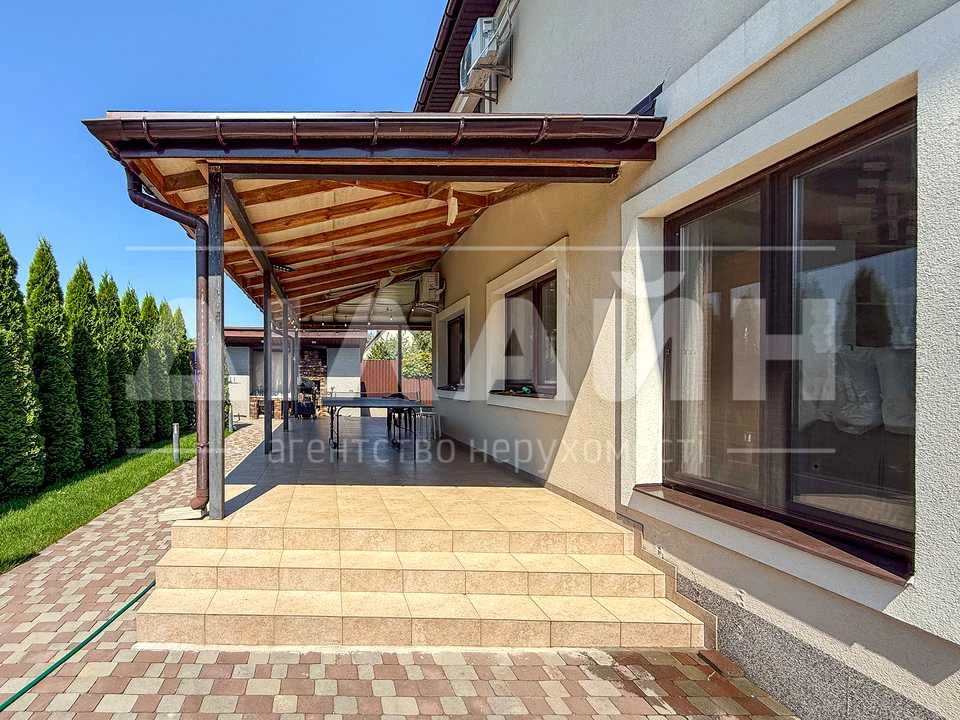 House. Zaporizhzhia, Zernova St.