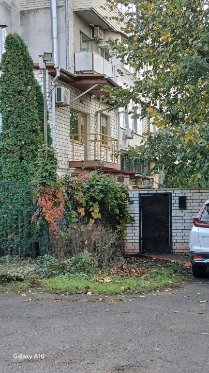 Пропонуємо дворівневу квартиру у місті Чорноморськ