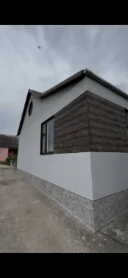 Продам власний часний будинок 3 кімнатний ,6 соток ,58
