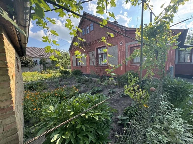 Продаж части помещения