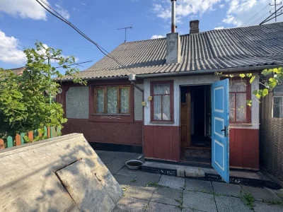 Sale of a house share