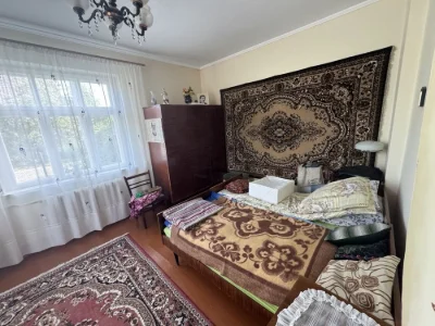 Sale of a house share