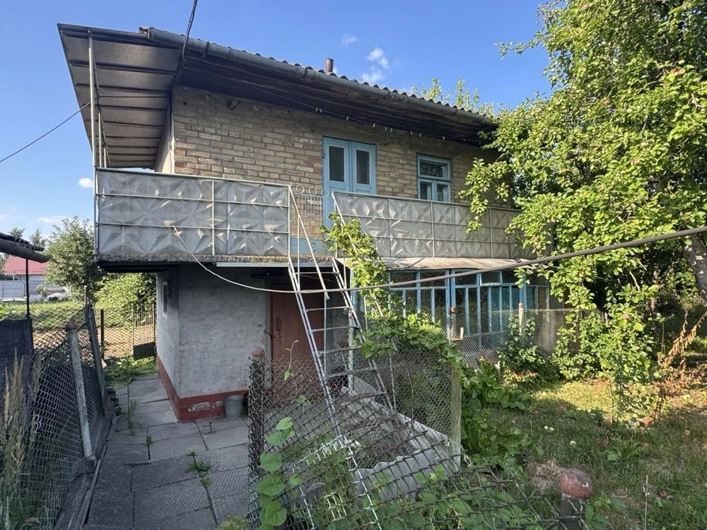 Sale of a house share