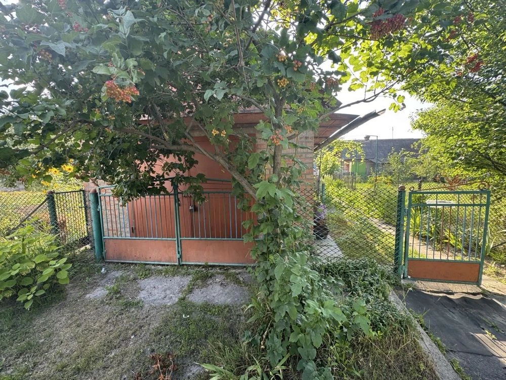Sale of a house share