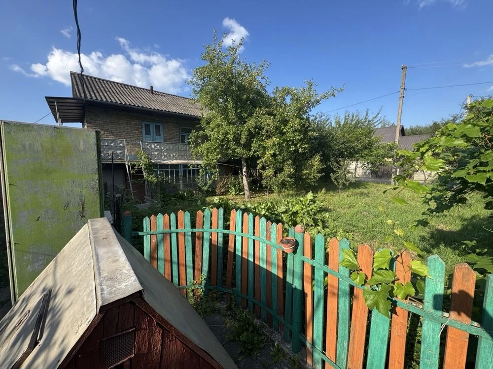 Sale of a house share