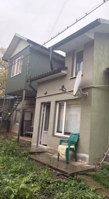 Продам част будинку !!