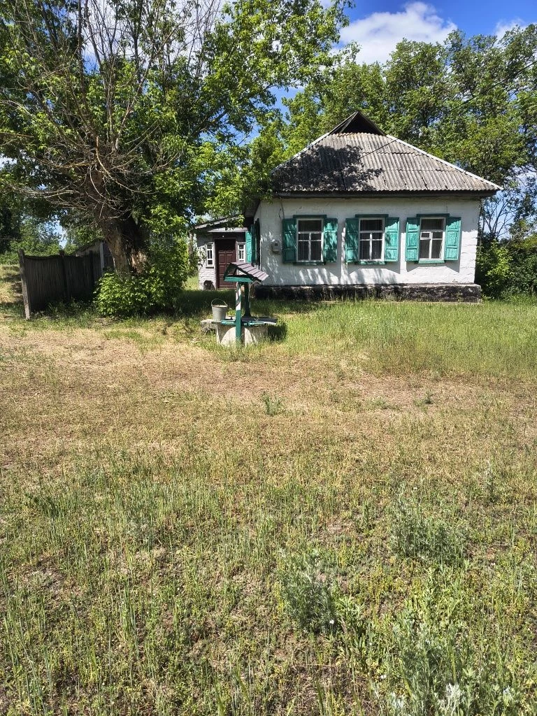 Продається будинок у гарному місці