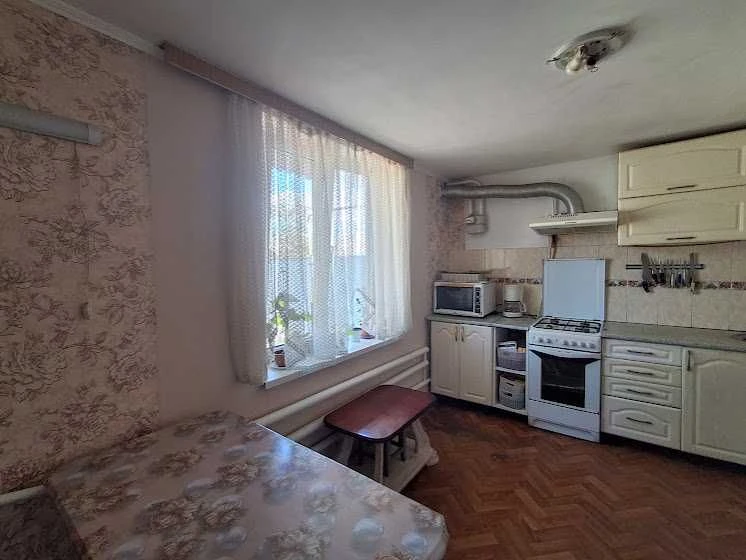 Продажа жилого дома в центре города Чигирин