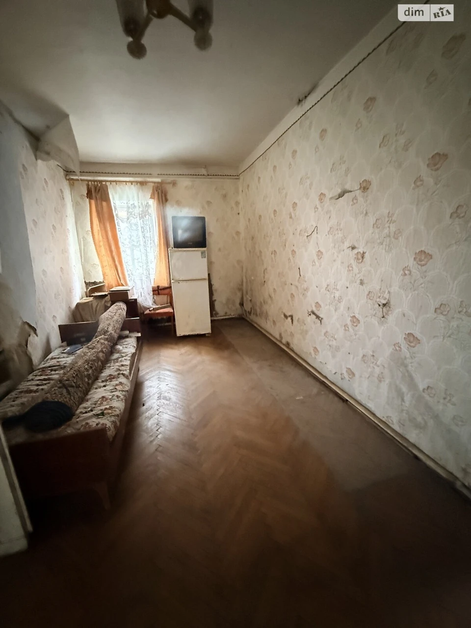 Продаж будинку