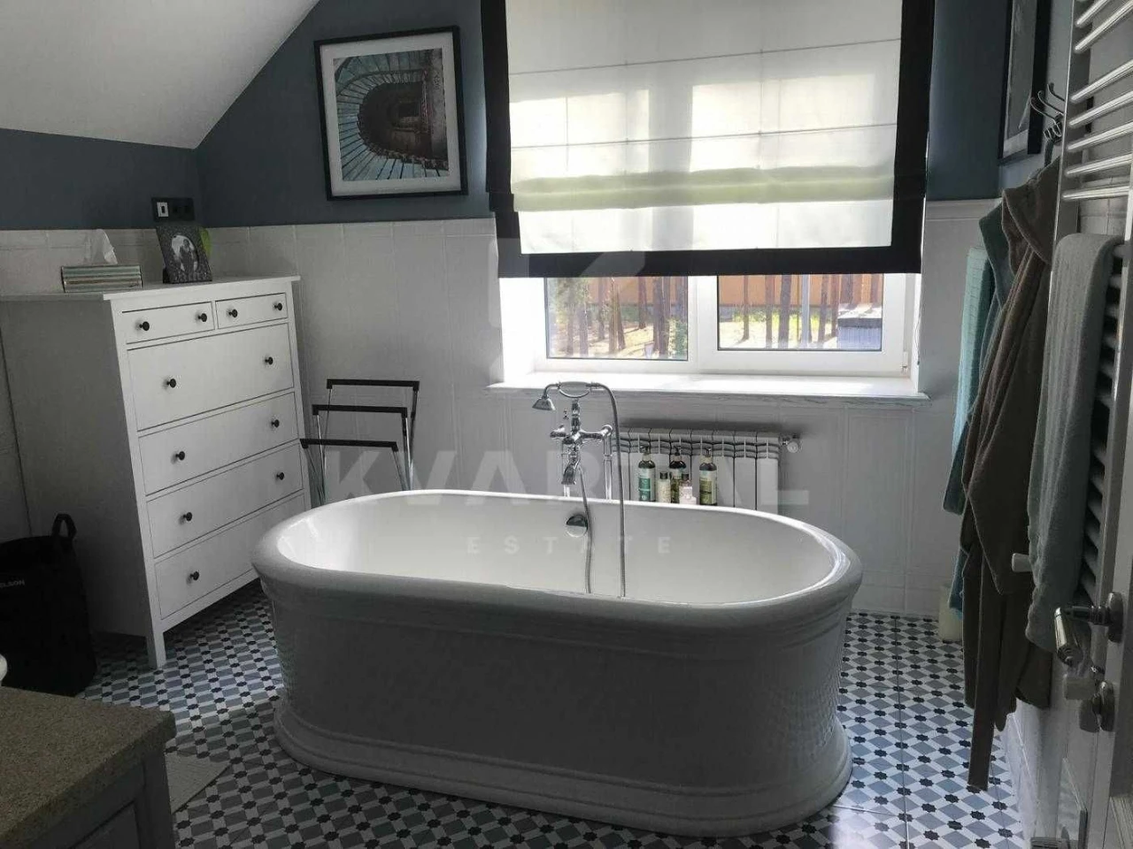 For Sale: House with New Renovation and Furniture in Lysaya Bucha!