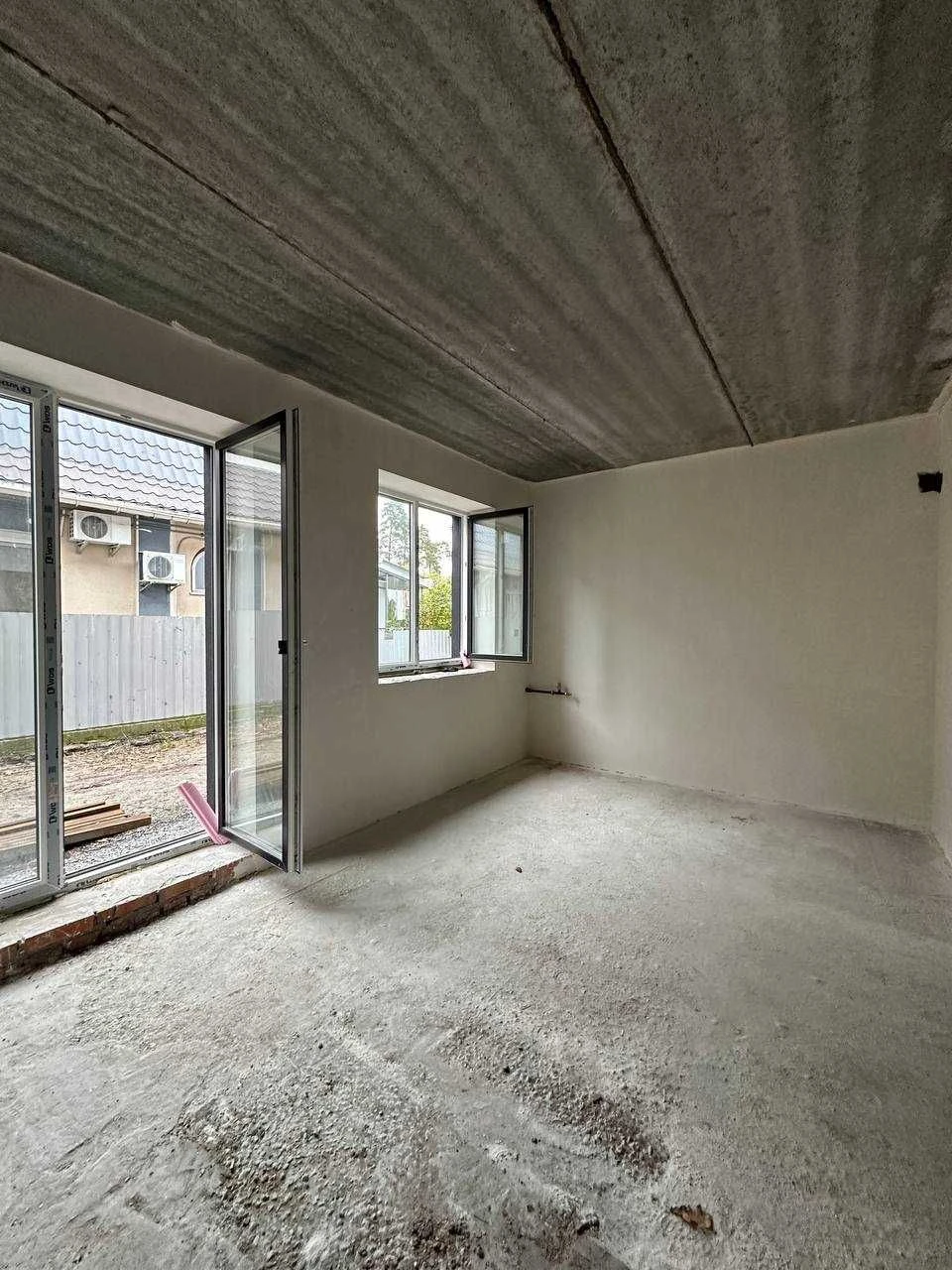 For Sale: Townhouse in Lisova Buch with minimal furnishing