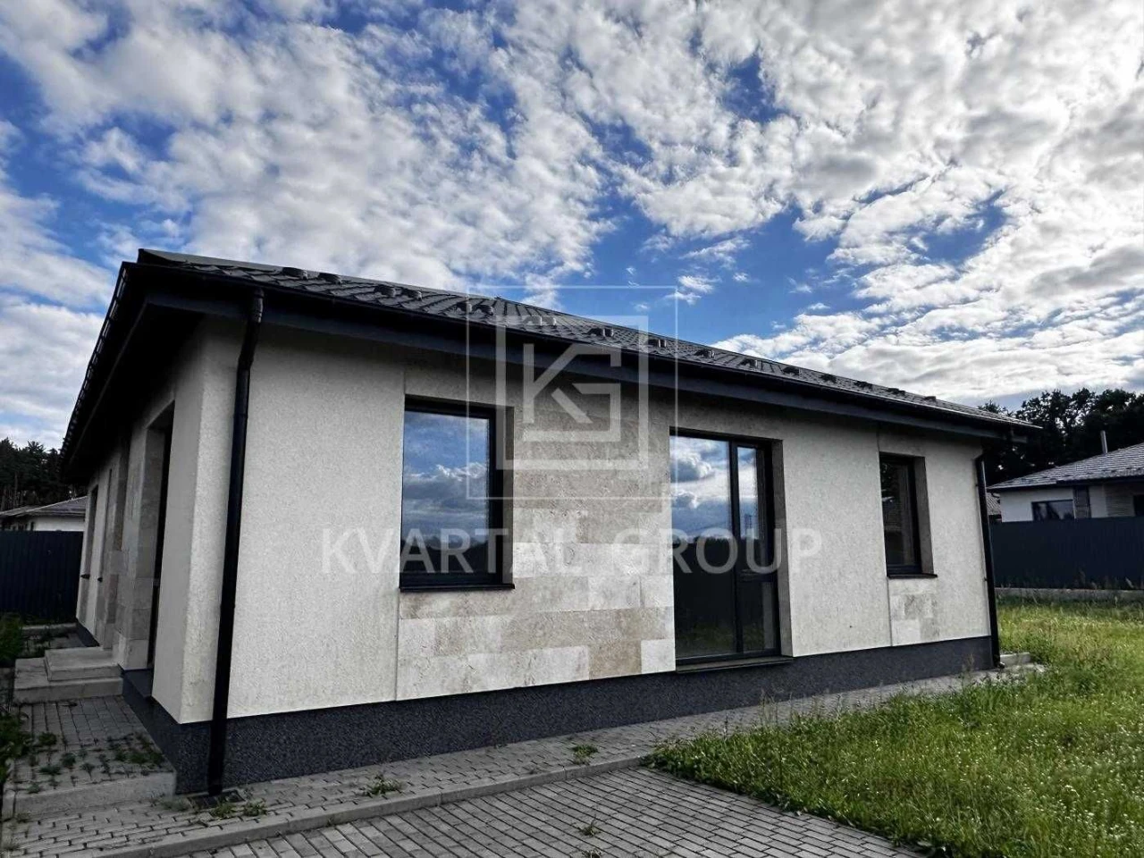 House for Sale - Bucha - Unrenovated - Heated Floor