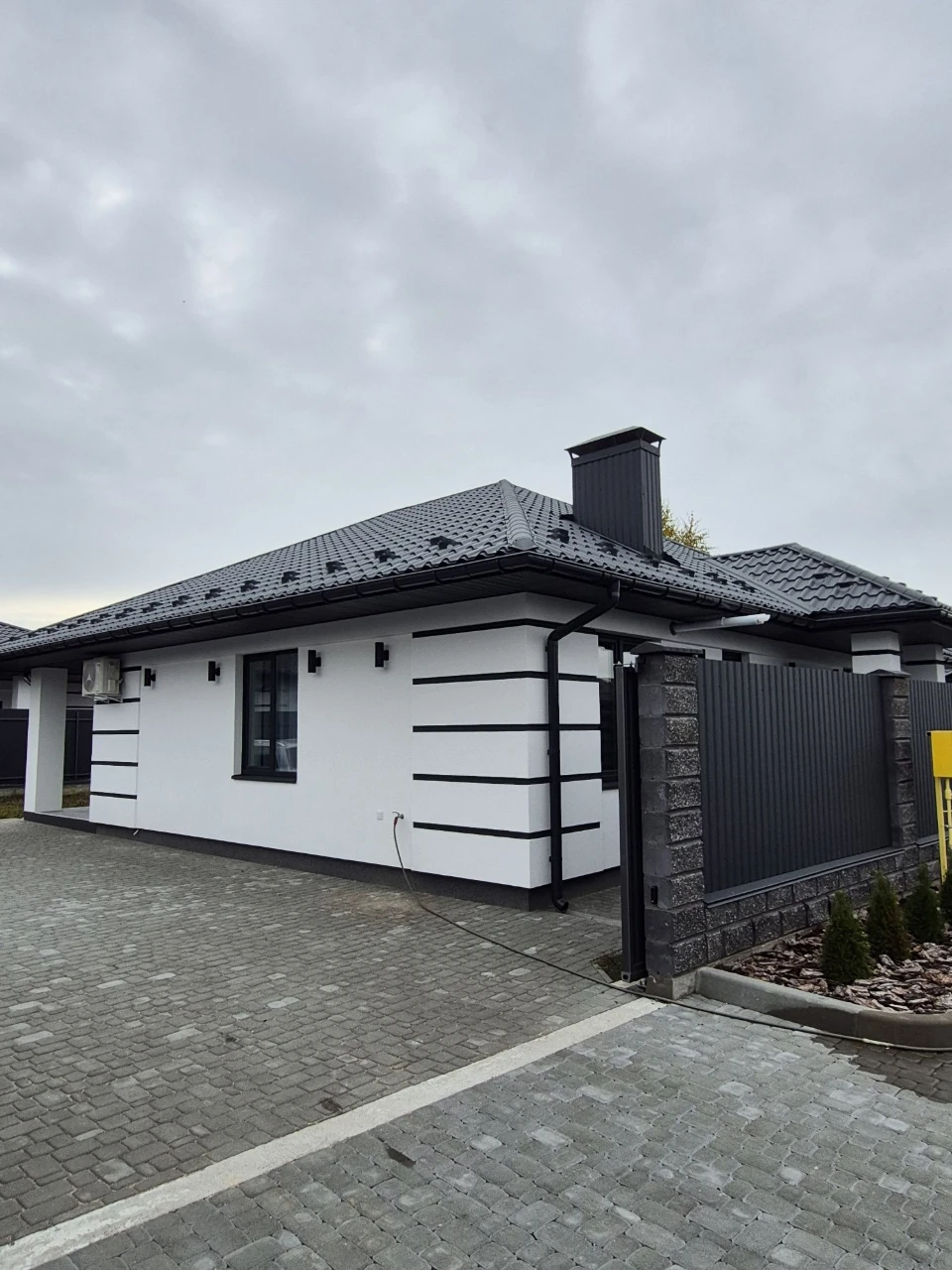 House for sale with renovation, furniture, and appliances | 100 m²