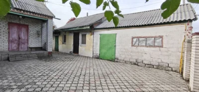Продам дом со своим выходом к реке