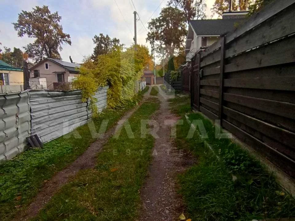 Ділянка. Ірпінь, Павленка вул.