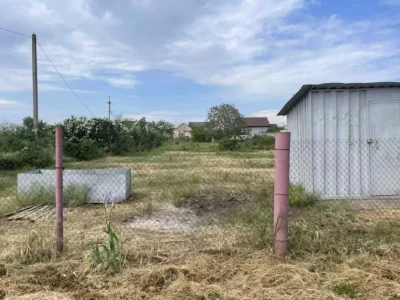 Участок возле моря в пригороде Черноморска СОГ Маяк