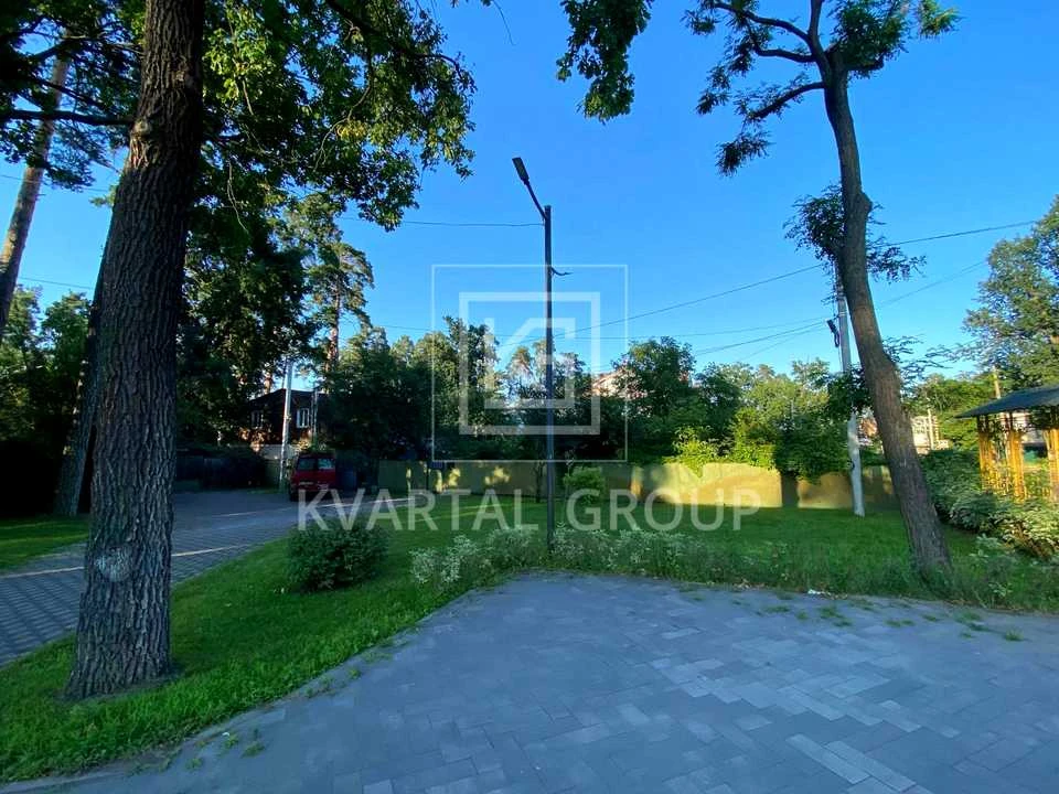 Участок. Буча