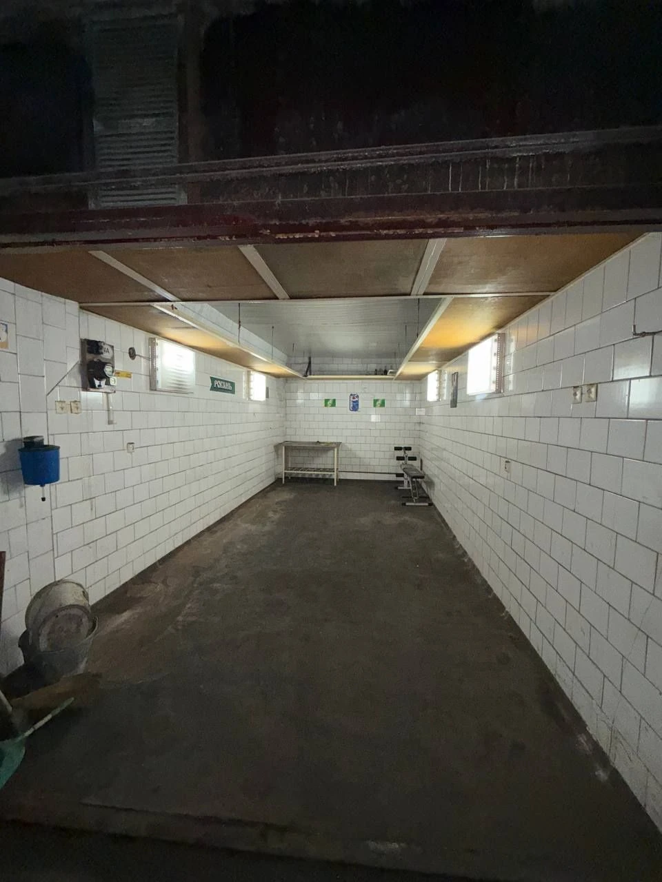 For Sale Garage, Territory 2