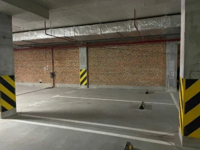 Sale of underground parking space Sky Avenue, Sky Avenue