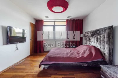 Rental house on the first line in Dnipro, modern style, Осоко