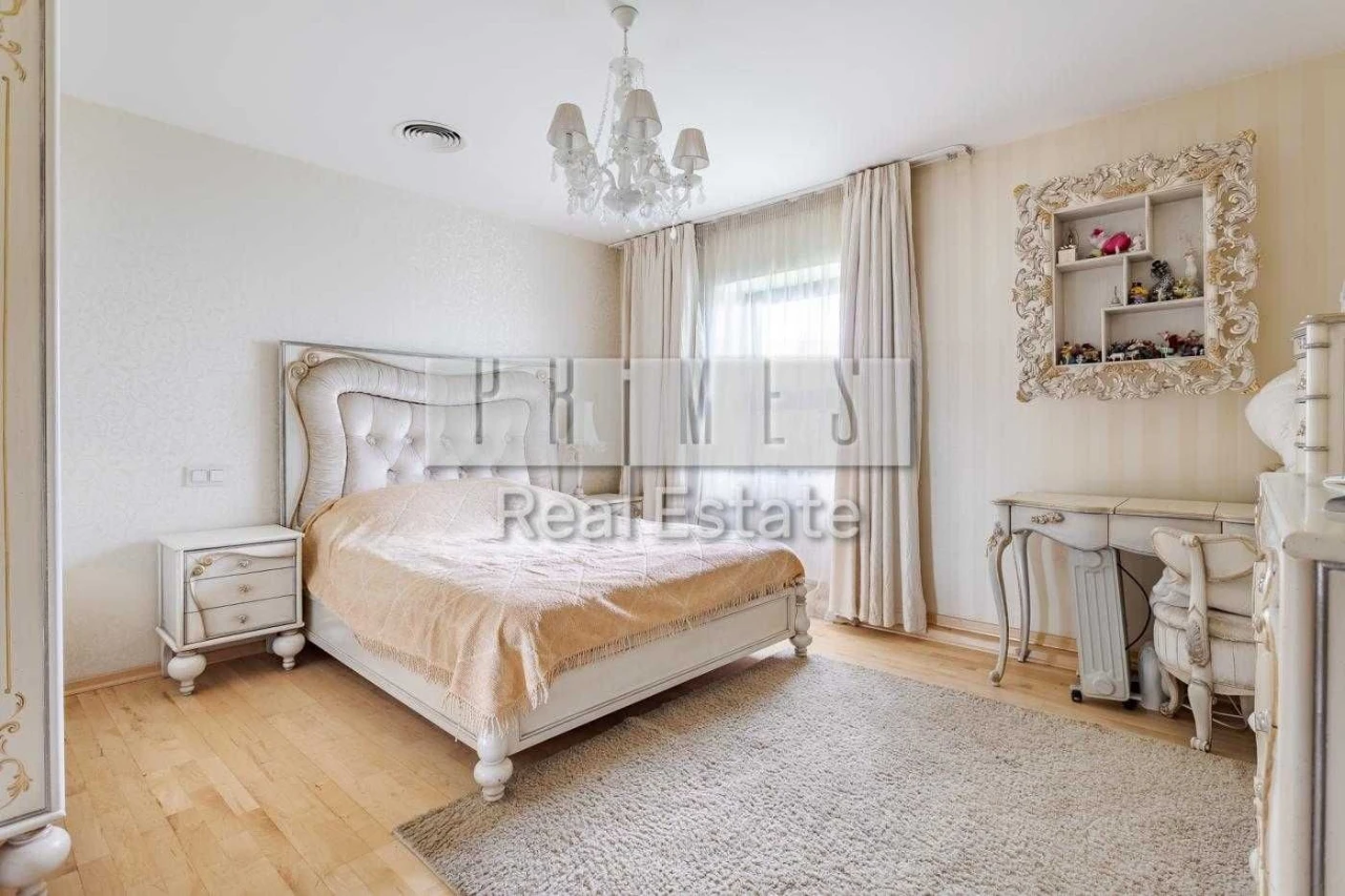 Rental house on the first line in Dnipro, modern style, Осоко