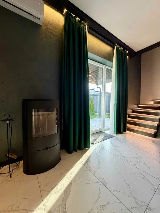 Rent Cottage, 120 sq m, Святищенська вул.