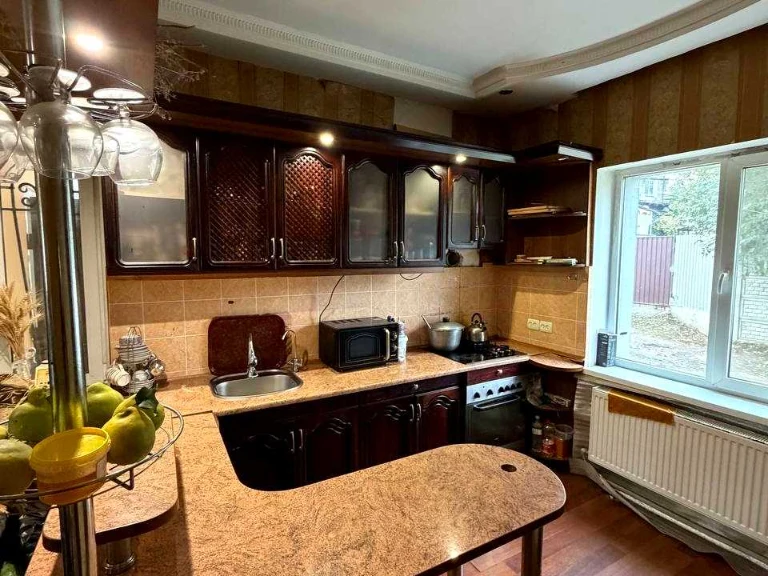Дом. Днепр, Жовтинский проспект.