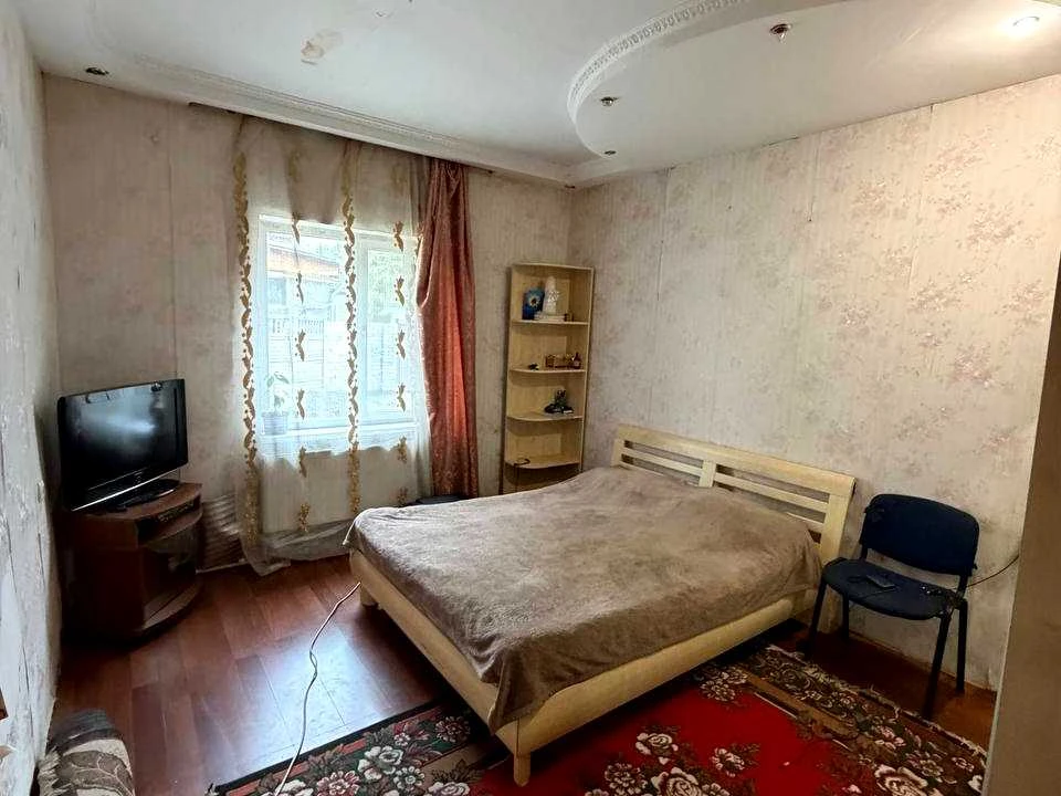 Дом. Днепр, Жовтинский проспект.