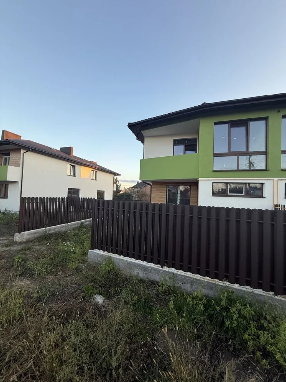 House with a plot of 3 acres for sale in all central communications