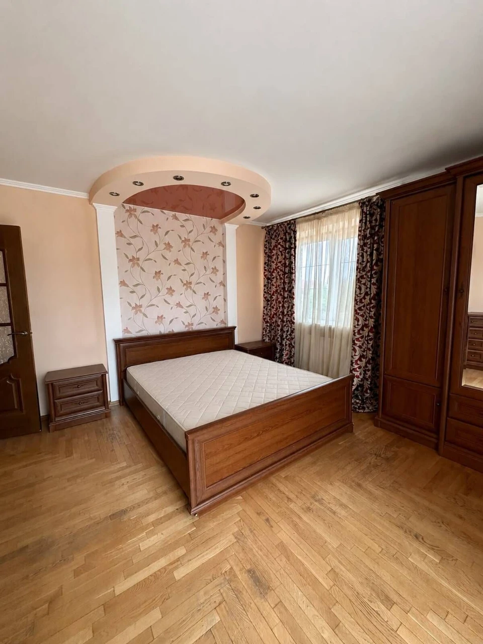 Без комісії для покупця! Продаж ексклюзивного будинку 375.9