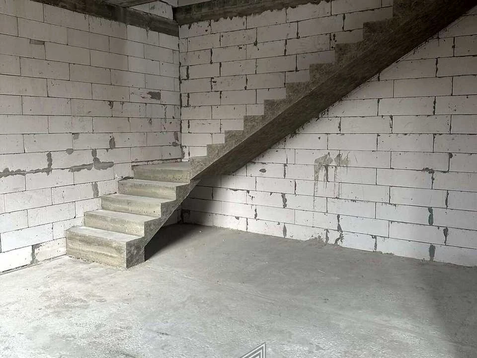 House. 1st Lisostepovy Prospect