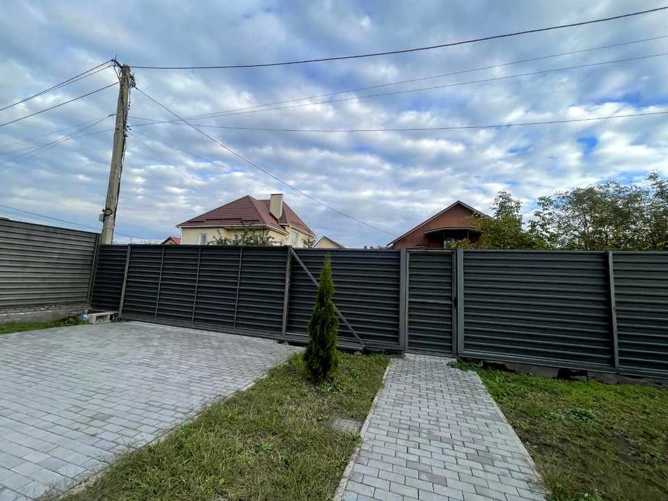 House. Kyiv, coastal