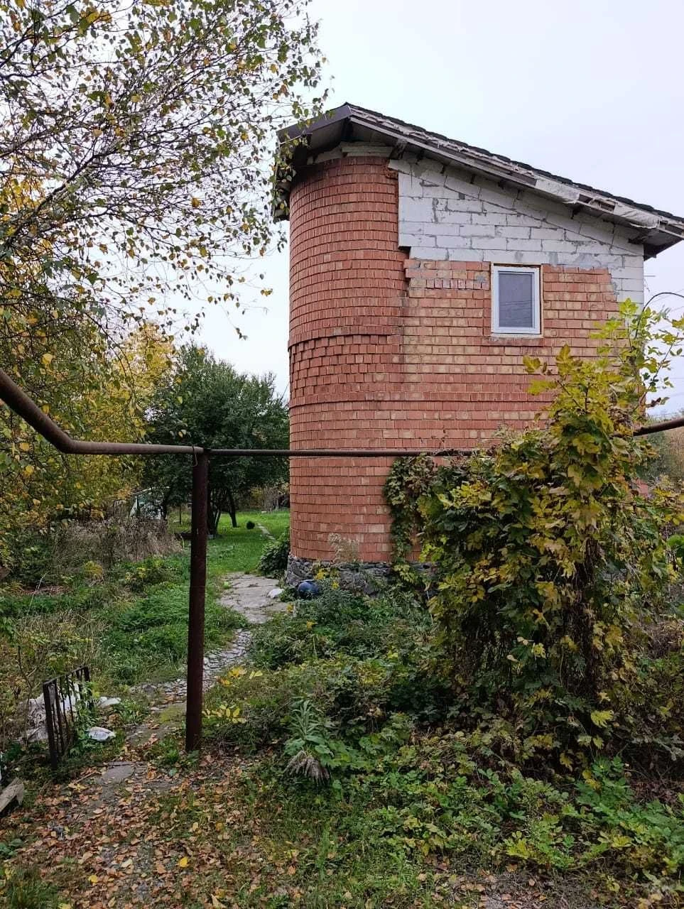 For Sale - Country House in Krasnopillia