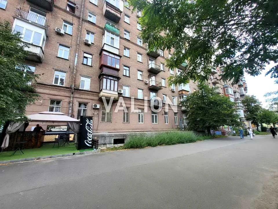 Квартира. Киев, Сечевых Стрельцов ул. (Артема)
