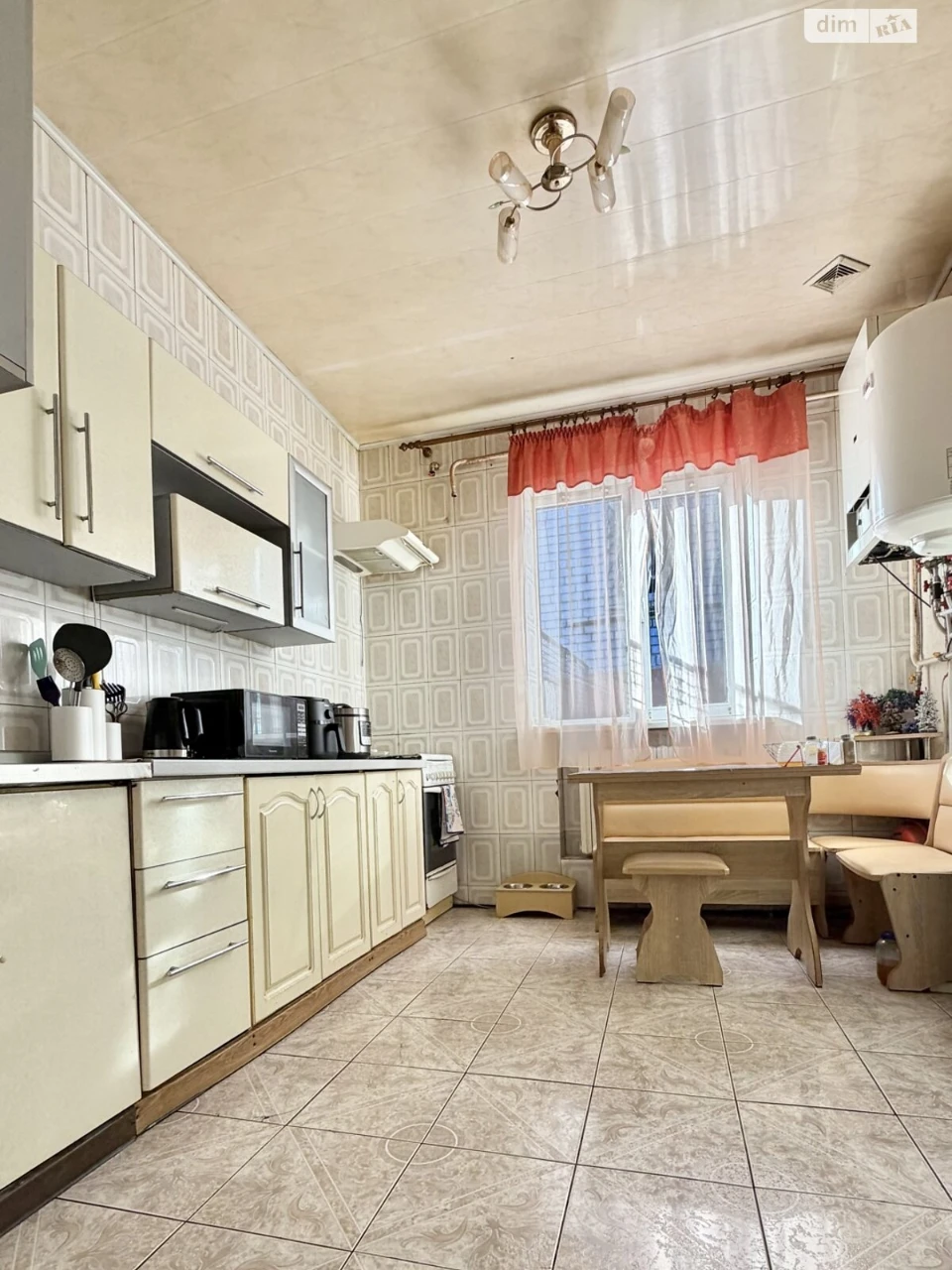 Продаж Части здания Западный