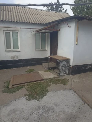 Продам часть дома на Гринченко р-н Ош