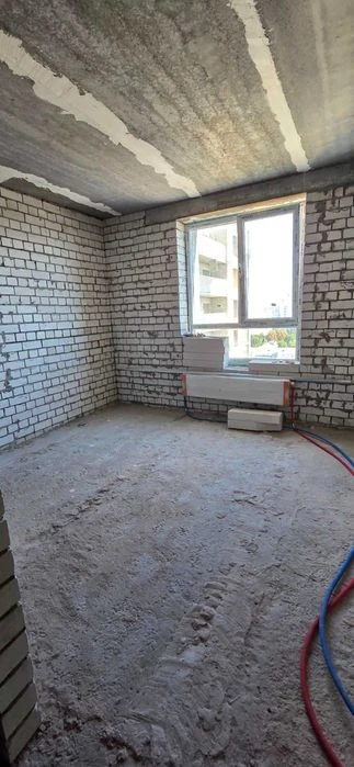 Продаж 2-х кімнатної квартири по вул. Добровольчих Батальоні