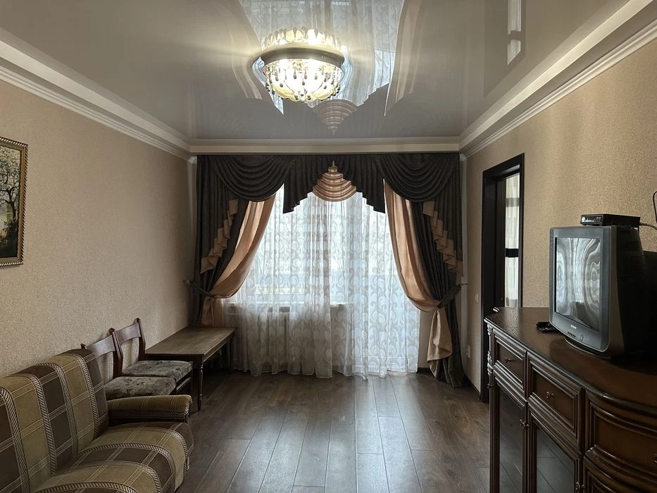 I will sell a 3-room apartment, exchange for a car is possible