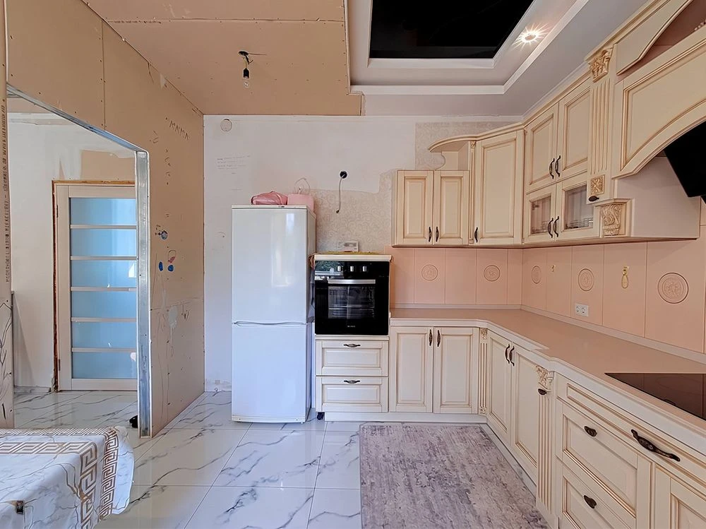 For Sale: Detached Good House in Beresnovka Street