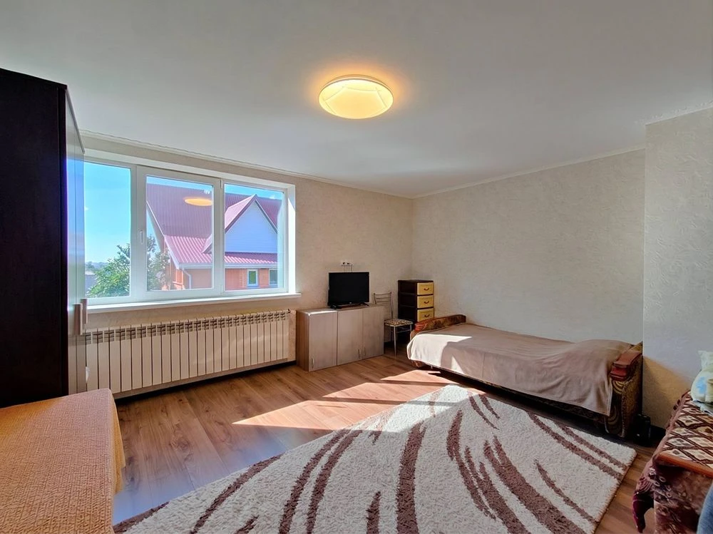 For Sale: Detached Good House in Beresnovka Street