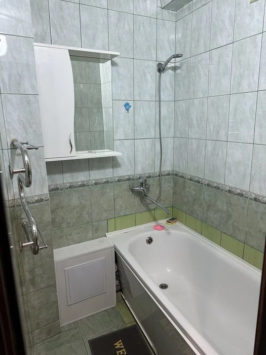 I will sell a 3-room apartment, exchange for a car is possible