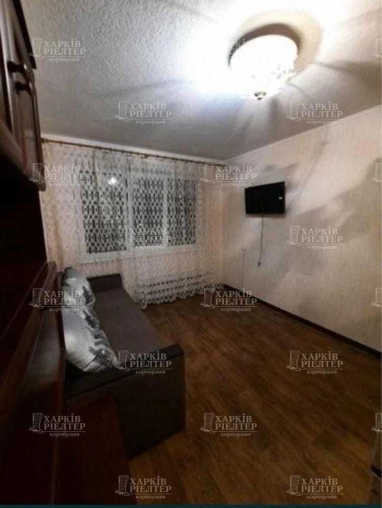 Продам гостинку на бульварі Івана Каркача od7