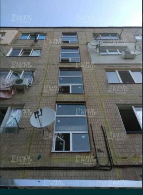 Продам гостинку на бульварі Івана Каркача od7
