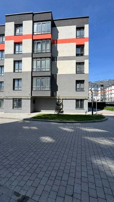 3-комнатная квартира 92 м² в ЖК «Парковый городок» ул.Нац.