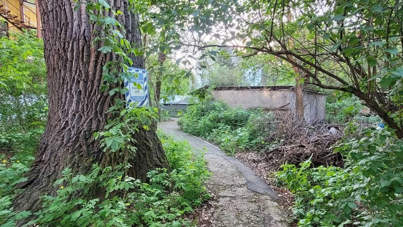 Land for sale in a quiet center of Kyiv, Tat